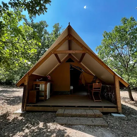 Tenuta Il Guerriero Campsite