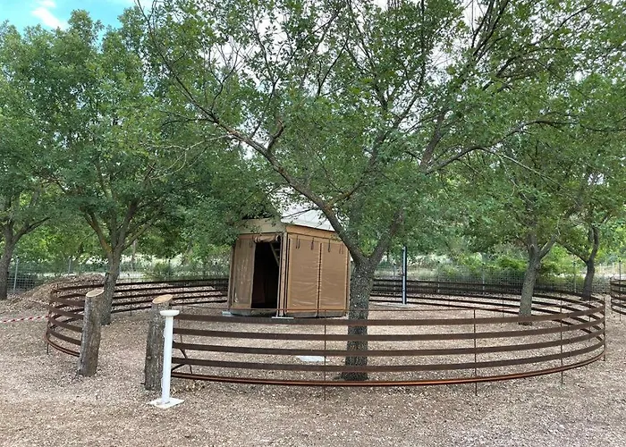 Tenuta Il Guerriero Кемпинг *